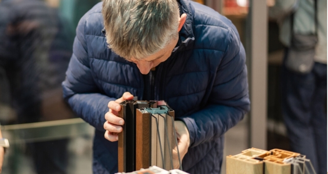 Poza produs Curs teoretic cu exemple reale din piața construcțiilor: Sisteme de ferestre pentru case eficiente energetic si pentru case pasive