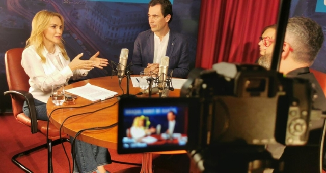 Poza produs Gabriela Firea – Primăria Capitalei - Podcast OAR București/Fast talks #29 – Discuții despre București cu candidații la primăriile Capitalei